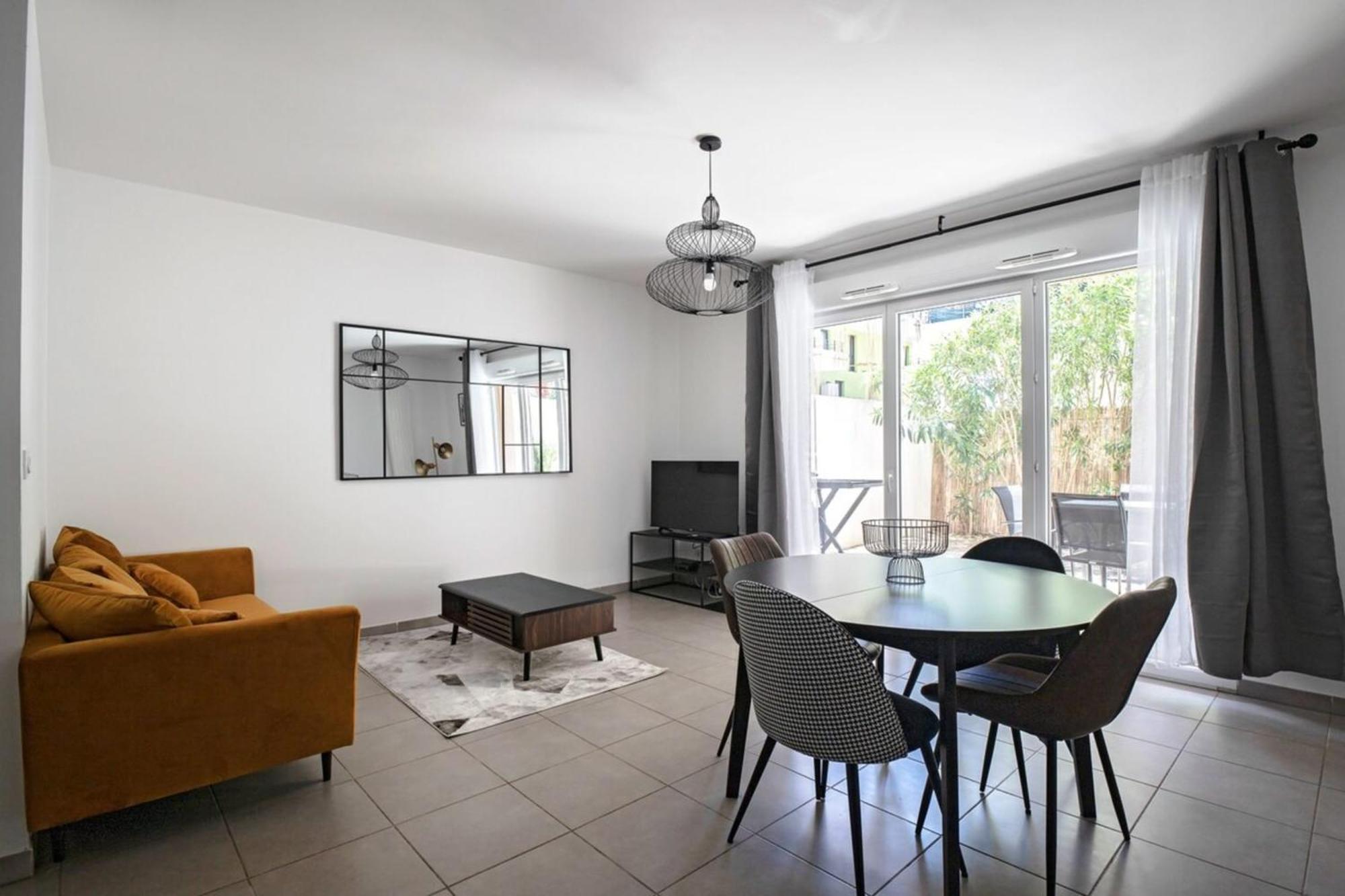 Le Juvignacois- 2 Bedrooms And Large Terrace ! Exterior photo